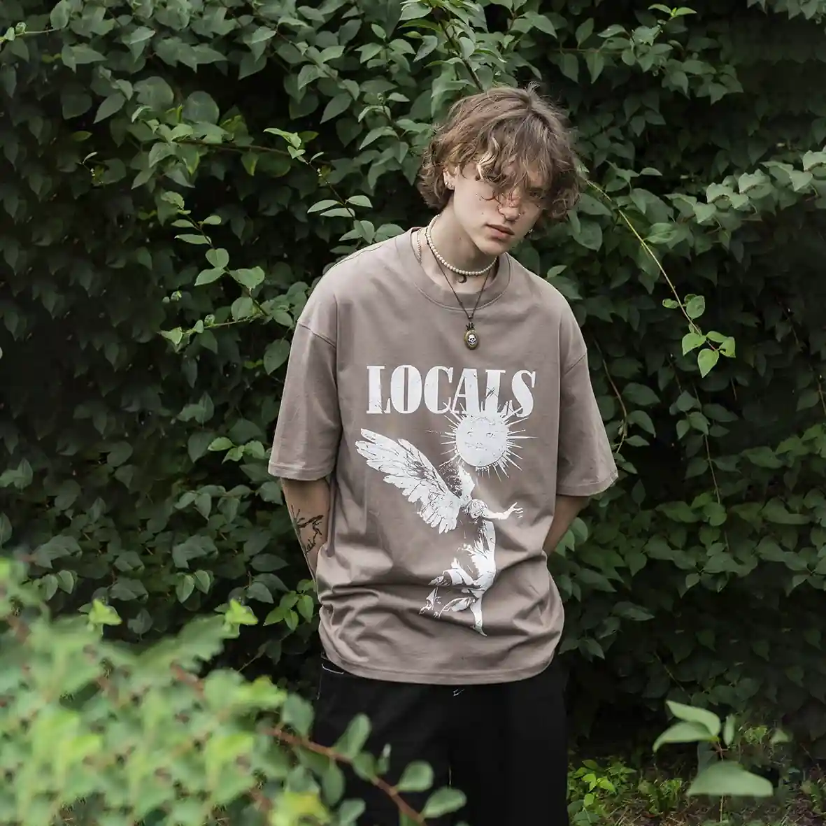 бежевый свитшот мерч парк