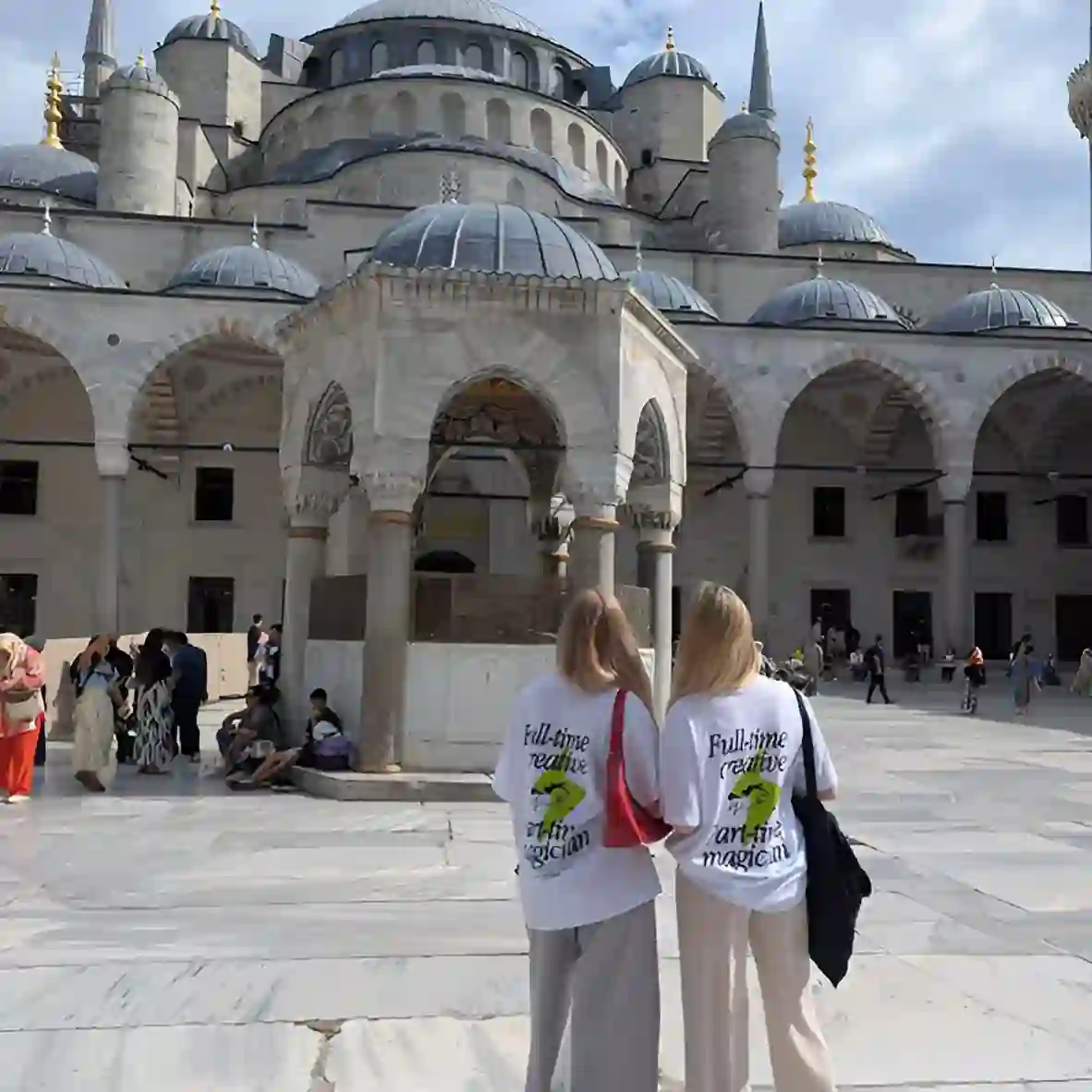 Напечатать принт на футболке в Минске: пример DTF печати